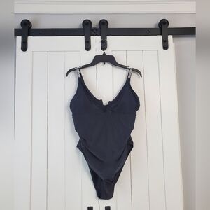 ☀️ CUPSHE One Piece Tummy Control Wire V Neck Swimsuit. NEW!